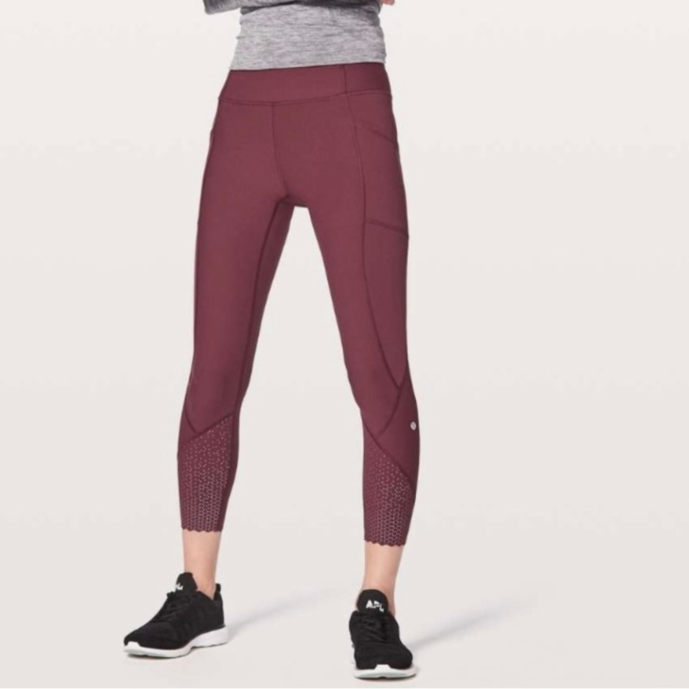 Lululemon Tight Stuff Tight II 25" Size 4 In Redwood